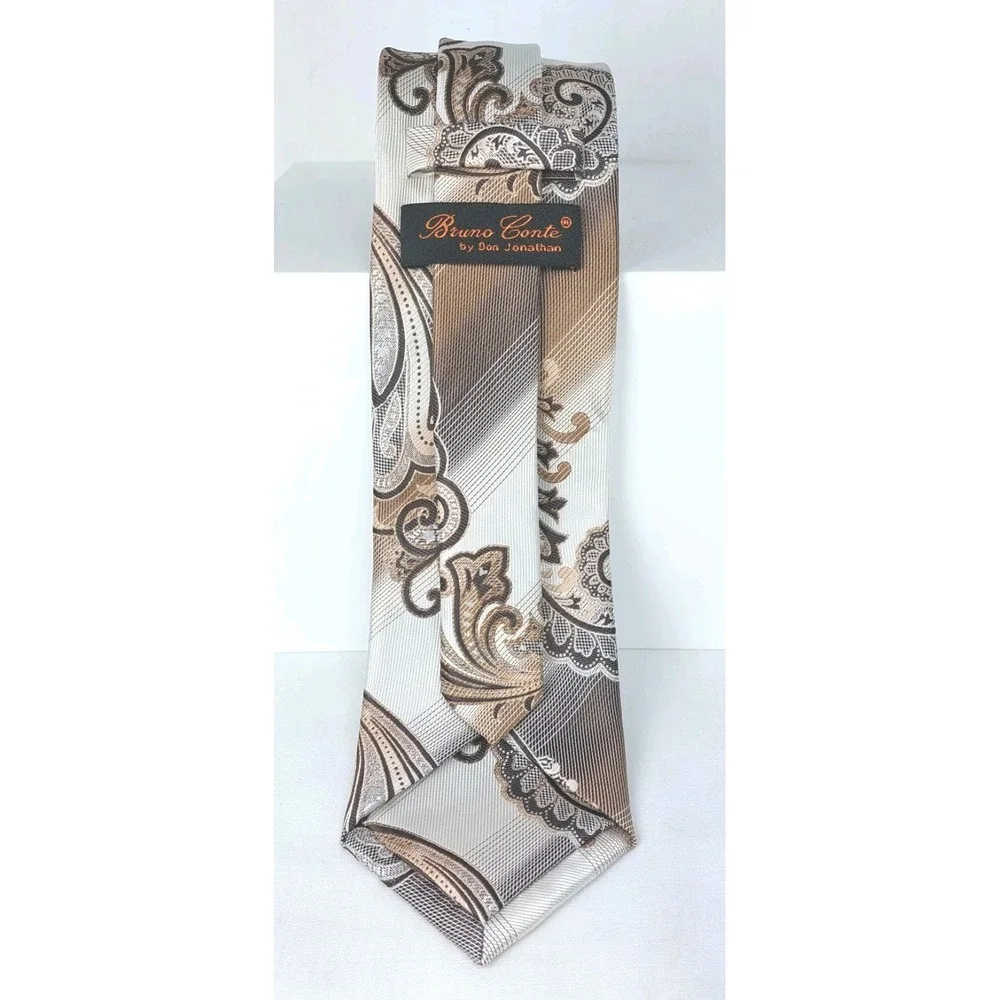 Bruno Conte by Don Jonathan Brown White Paisley 100% Microfiber Tie 3.5